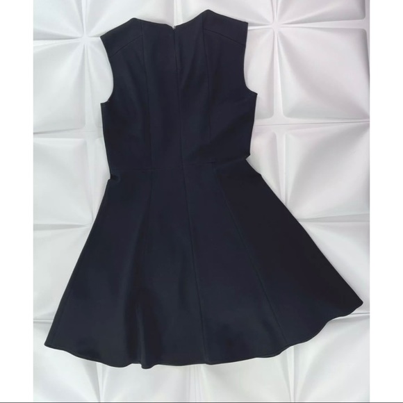 Halston Heritage Sz 8 Black Ivory Ponte Knit Dress - Picture 3 of 7